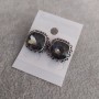 Earrings 1.7 cm square gray crystal