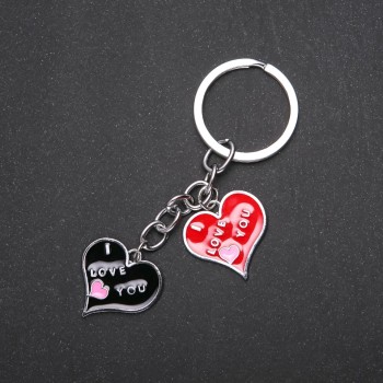 Keychain 'Hearts' in Silver Metal Finish