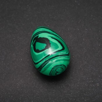 Malachite natural stone souvenir egg, diameter 35×25 mm