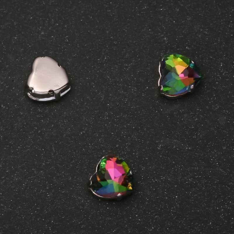 Price per pack / 10 pcs. Rainbow sew-on crystal in a heart-shaped prong setting, 8mm