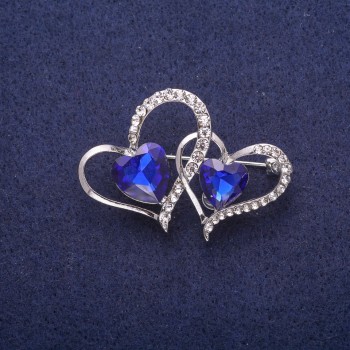 Discount! Crystal Hearts Brooch, silver-tone metal 30×43mm