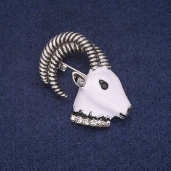 Discount! Goat Head Brooch in Enamel with Crystals, Gray Metal 33x36mm