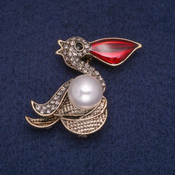 Sale! Pelican Brooch with Bead and Crystals, antique gold-tone metal 36x47mm