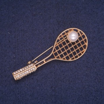 Sale! Tennis racket brooch with ball bead, gold-tone metal, white rhinestones 22×56mm
