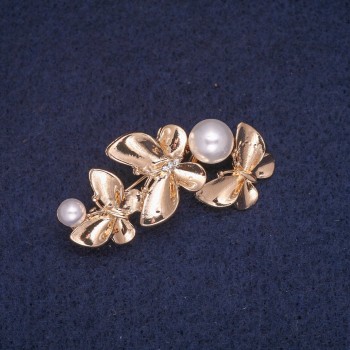 Sale! Butterfly Brooch with Beads and Crystals, Gold-tone Metal 22×41 mm