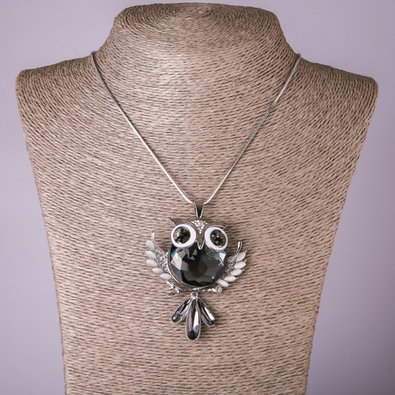 Chain Pendant Owl with Gray Crystal, 53x63 mm diameter, 75 cm length