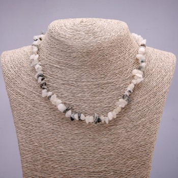 Bead Necklace of Natural Rutilated Quartz Chips, 7±mm diameter, 45–50 cm length with extender chain