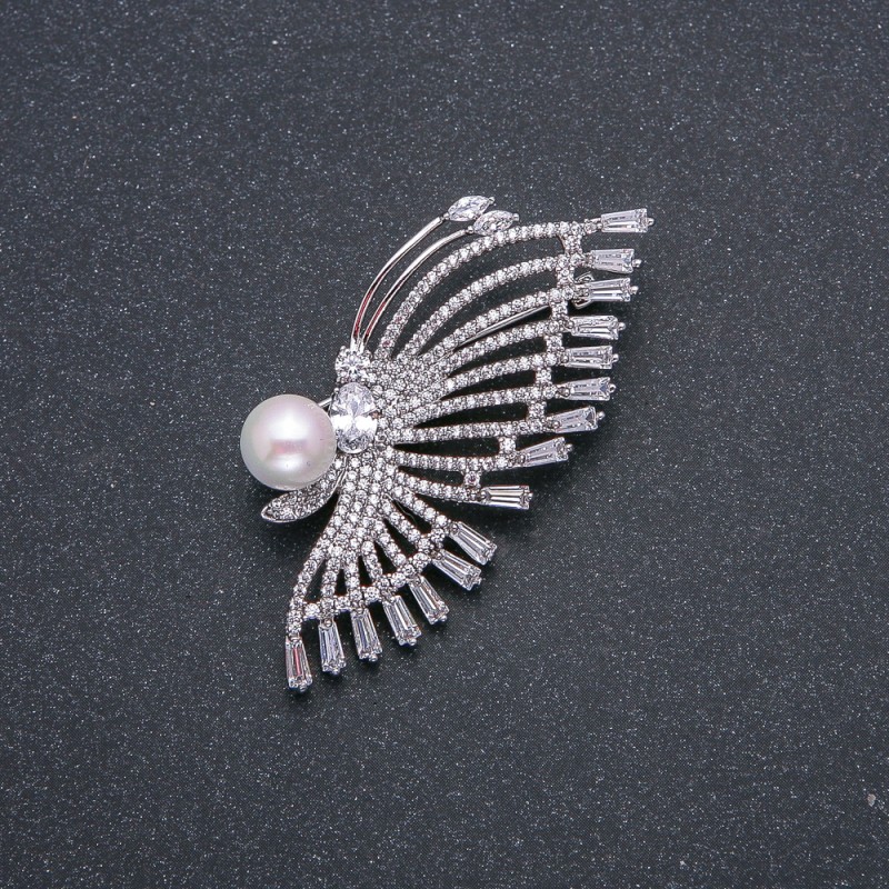 Xuping Rhodium with Pearl Brooch, diameter 8 mm, 50×25 mm, with white stones and crystals