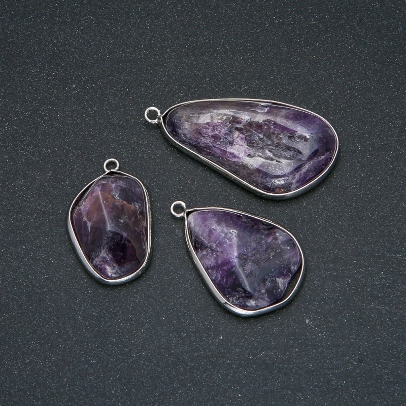 Amethyst pendant in a silver bezel, diameter 42x20 mm+