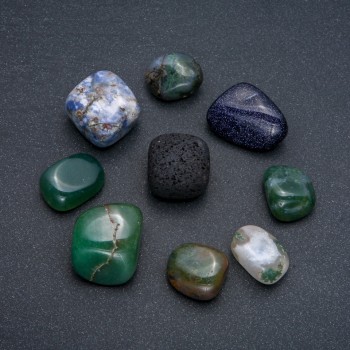 Natural souvenir stone - Assorted tumbled stones (per 100 g ±)