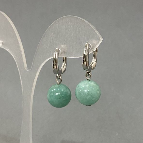 Earrings with natural jadeite stone, diameter 12 cm, length 18 mm +