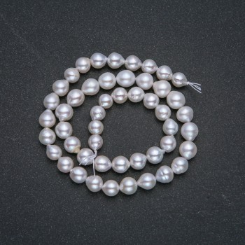 String of freshwater pearls, diameter 7–8 mm, length 40 cm +/- with gasoline iridescence