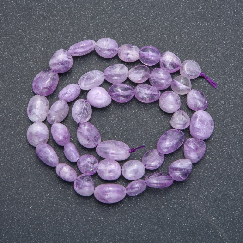 Beads on a thread of natural amethyst briolette, 8x6 mm diameter, 41 cm length +