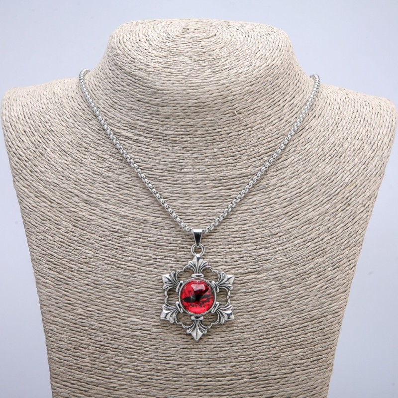 Pendant 'Dragon's Eye in a Frame' 50×35 mm on a chain, length 70 cm, silver metal