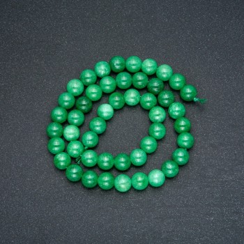 Chrysoprase imitation beads on thread, smooth beads, 8 mm diameter, length 38 cm