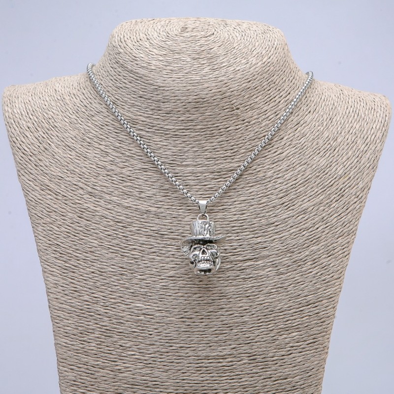 Pendant 'Skull in a Hat' 40x16 mm on a chain, length 65 cm, silver-colored metal