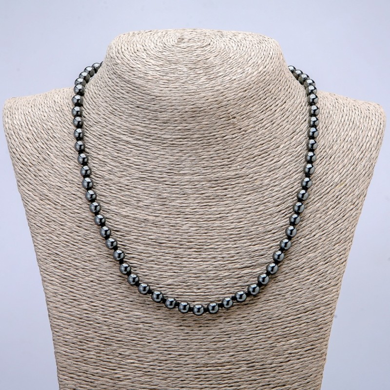 Hematite necklace with a smooth bead, 6 mm diameter, 48 cm length