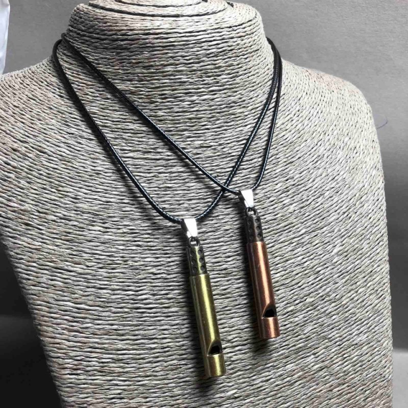 Pair of pendants 'Whistle' in gold-tone and bronze metal, 55×8 mm, +/- length 45-50 cm