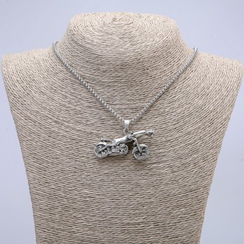Pendant 'Jaguar' 50×35 mm on a chain, length 70 cm, silver-toned metal