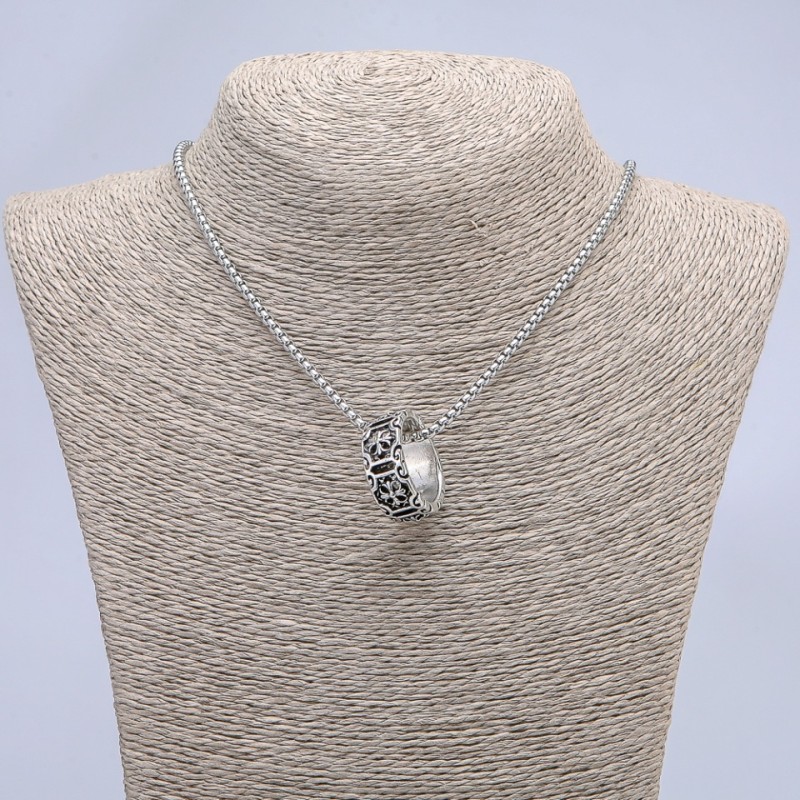 Pendant Ring 27x10 mm on a chain, length 70 cm + - silver-tone metal