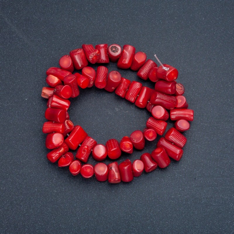 (Price per 100g) Faceted natural coral beads on thread, diameter 11×6 mm, length 39 cm+