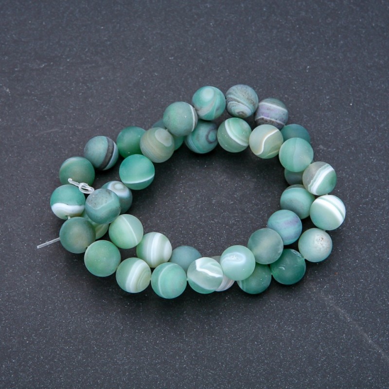 Beads on a thread of natural green matte agate, 10mm diameter, 37cm length +