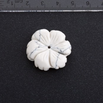 Flower Findings with Chalcedony, natural stone, 29mm diameter