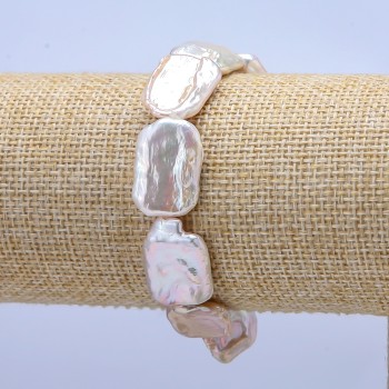 Elastic bracelet with Baroque pearls, diameter 22x14 mm, length 18 cm