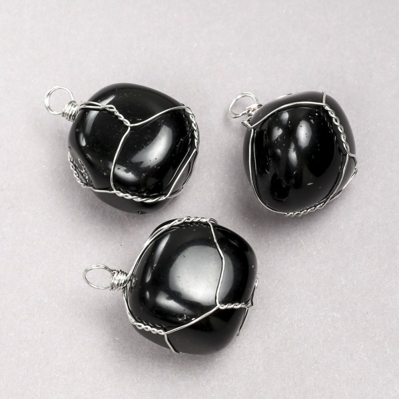 Pendant in a Silver Wire Wrap with Natural Black Onyx, 35×20 mm diameter+