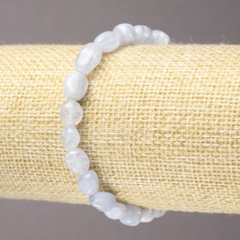 Elastic bracelet with faceted blue agate beads, bead diameter 10x8 mm+