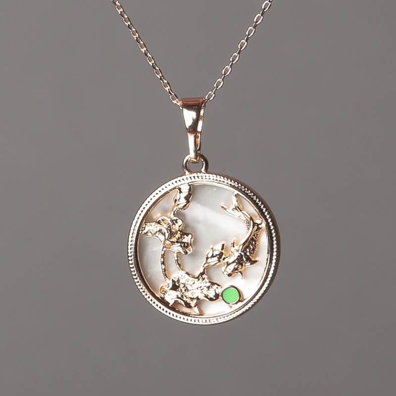 Xuping Chain with 18K Gold Plating, Pearl Pendant, Green Enamel 15mm + -, thickness 0.5mm + -, length 48cm +