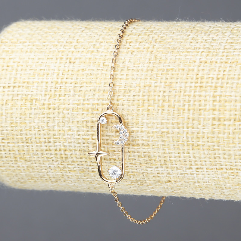 Xuping Bracelet with 18K Gold Plating and White Crystals, Thickness 1.5 mm + -, Length 17-20 cm +