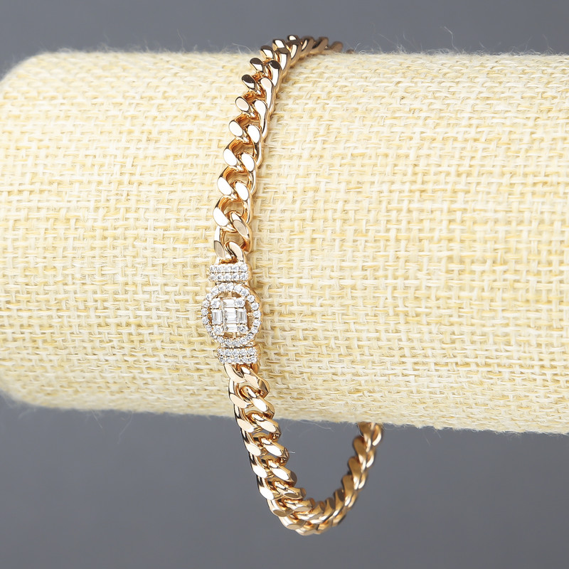 Xuping Bracelet 18K Gold Plating with White Crystals, Thickness 5.5 mm, Length 18–19 cm