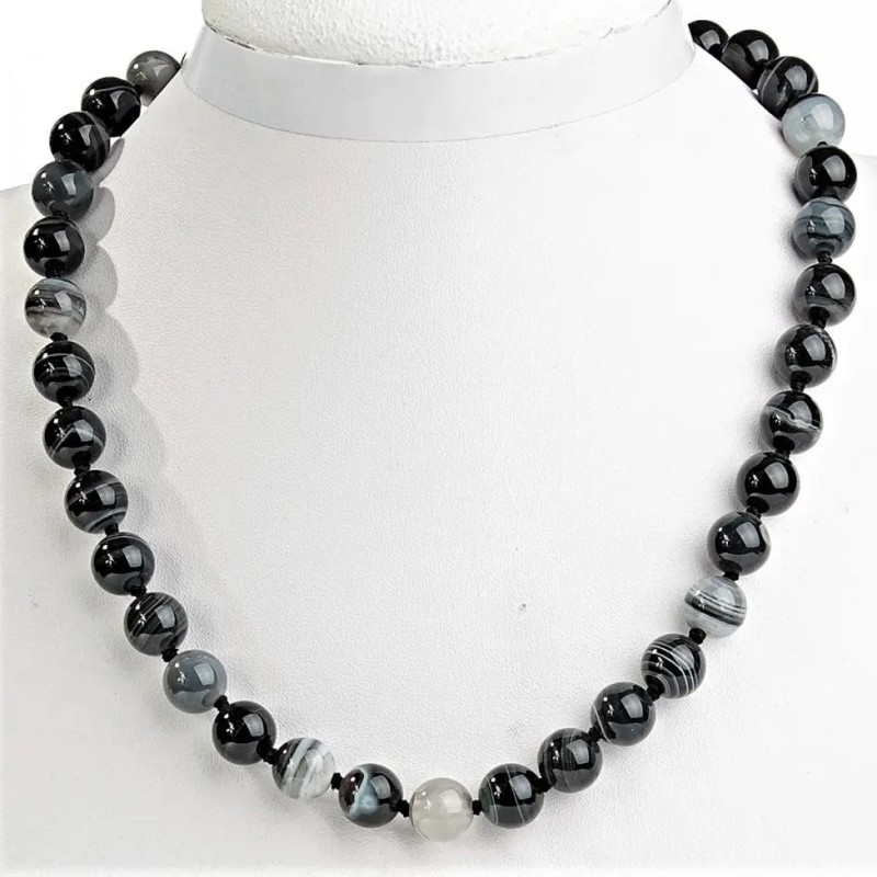 Gray Agate Necklace with Smooth Bead, 12mm diameter, 45cm length