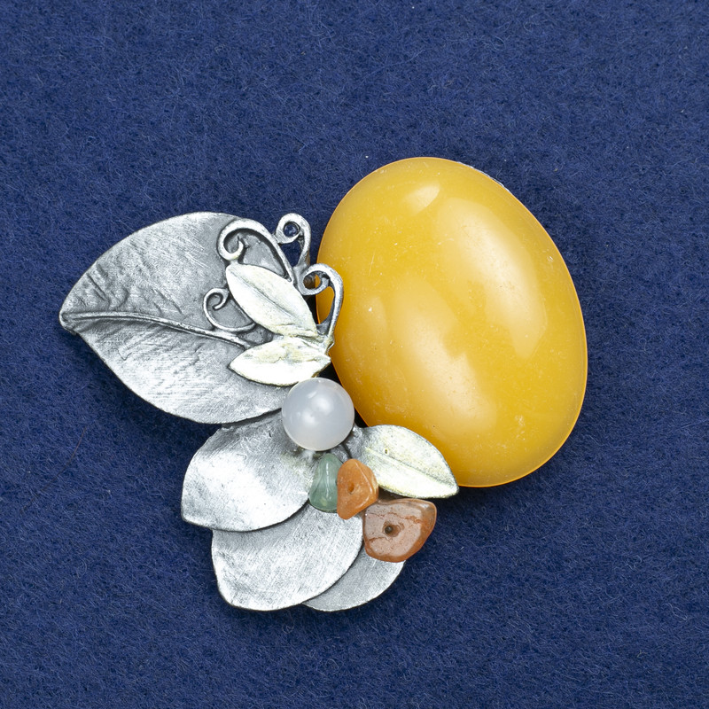 Discount! Branch with Amber Brooch (named after) and assorted stones, silver-toned metal 60×50 mm +