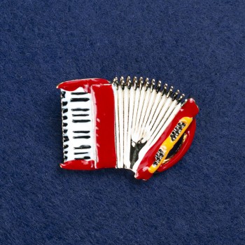 Sale! Bayan Brooch gold-tone metal and enamel 40x28mm +