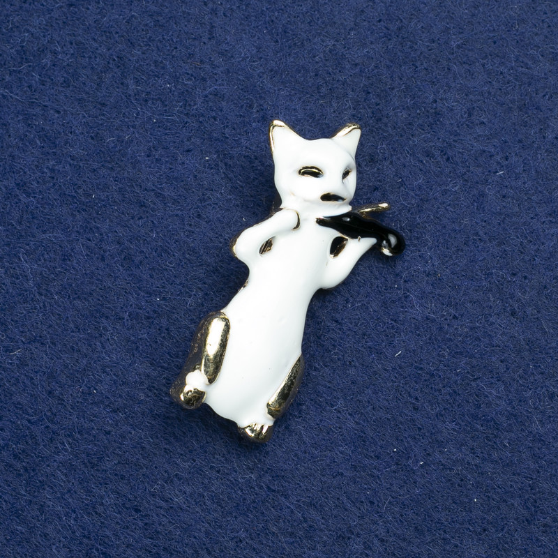 Discount! Cat and Violin Brooch in Gold-Tone Metal and Enamel 40×15mm +