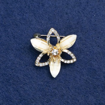 Discount! Flower Brooch in Gold-Tone Metal, Crystals and White Rhinestones 27 mm+