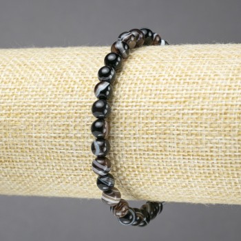 Elastic bracelet with natural eye agate. Brown agate smooth beads, 6 mm diameter.