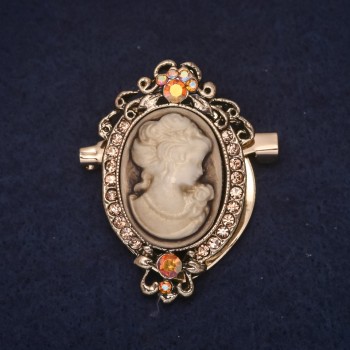 Cameo Brooch Holder for Handkerchief, 43×25 mm, crystals, chameleon color, gold-tone metal