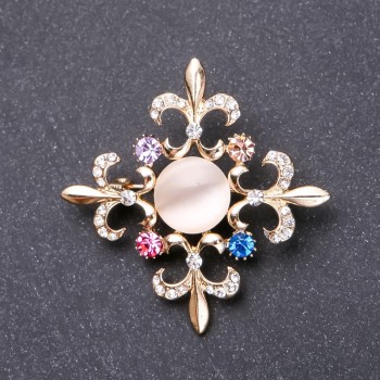 Brooch Order of Beauty 50x50mm Yellow Metal