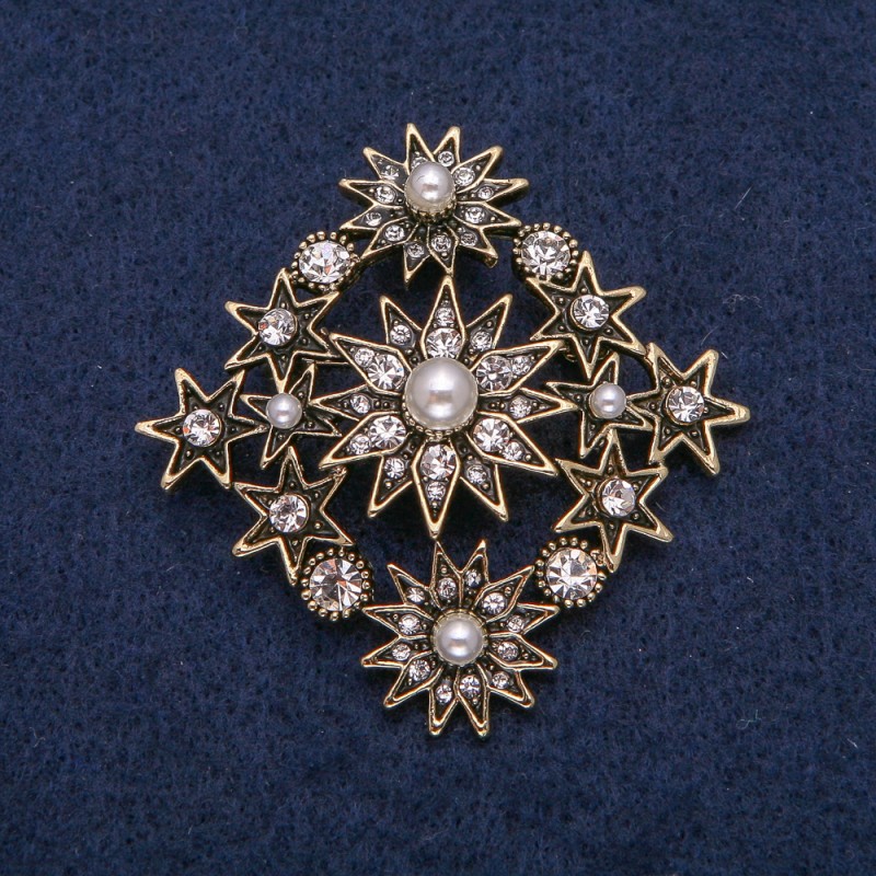 Accent Brooch with Beads and Rhinestones, Gold-Tone Metal 53x53mm