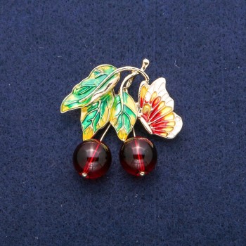 Brooch-Pendant Berry Cluster with Butterfly, Garnet Beads (Imitation) and Enamel, Gold-Tone Metal 39x40 mm