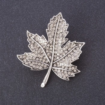 Brooch "Maple Leaf" Flora 4.5x4 cm, white crystals, metal color "silver"