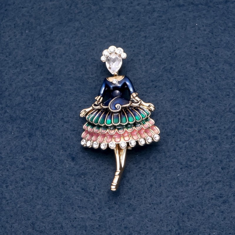 Brooch Freylina green enamel 30x55mm metal color gold