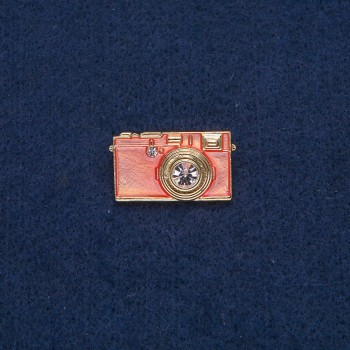 Camera Brooch, gold-toned metal with pink enamel and white stones, 30x17 mm +