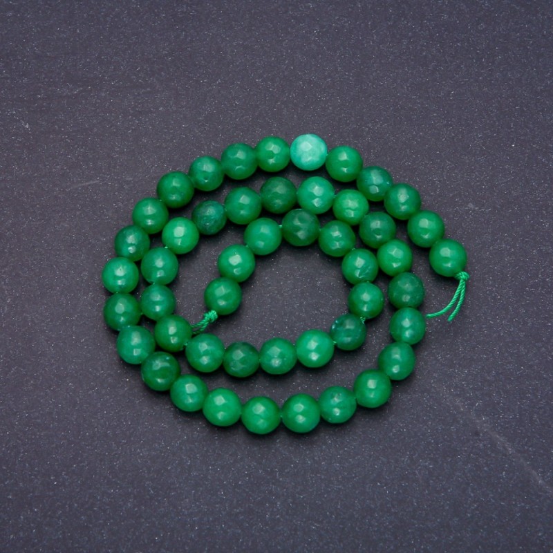 Chrysoprase beads on a thread (named after) faceted bead, diameter 7.5 mm, length 36 cm +