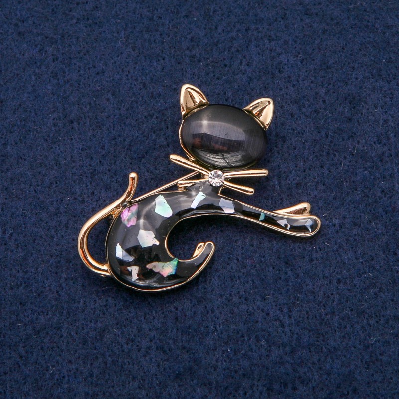 Brooch Kitty enamel Cat's Eye color black, 43x35mm, yellow metal
