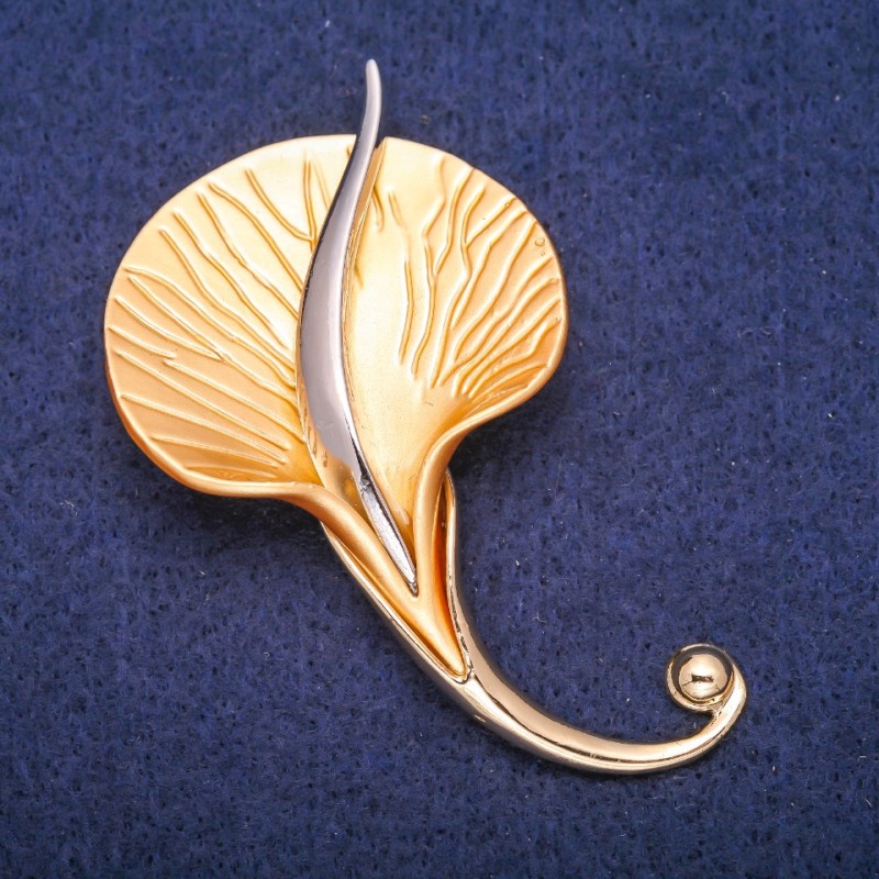 Brooch 'Flower' in Gold and Silver Metal 40×66 mm