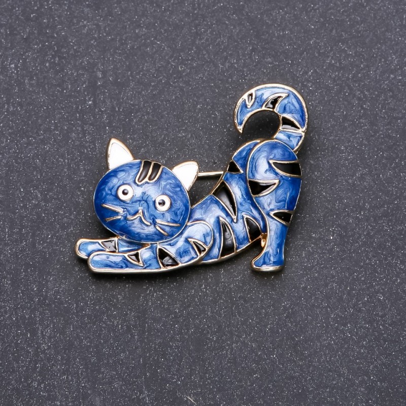 Kitty Brooch, blue enamel, 39x33 mm, yellow metal